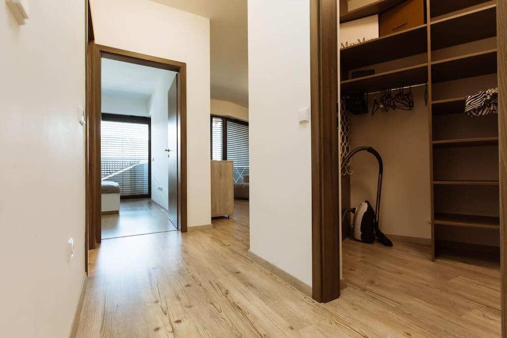 Miracle Apartment Bratislava Exterior photo