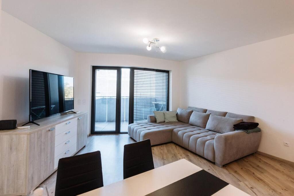 Miracle Apartment Bratislava Exterior photo